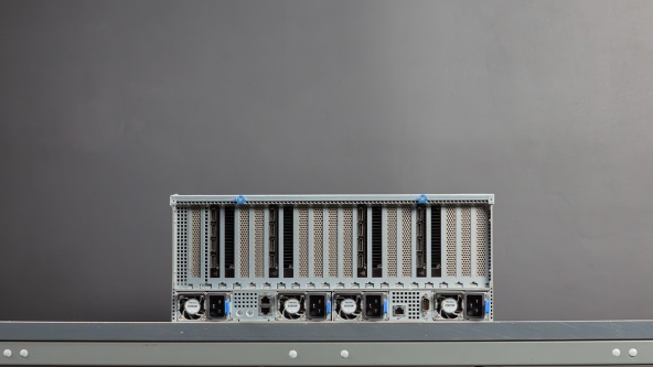 HPC complex for CFD calculations: 256 AMD EPYC cores and 1.5 TB RAM