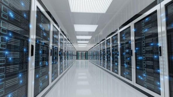 اختيار خادم لـ 1C:Enterprise في عام 2026: تردد المعالج، وNVMe PCIe 5.0، والذاكرة، ونظام إدارة قواعد البيانات — دليل خطوة بخطوة للأحمال العالية.