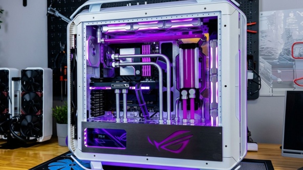 Custom cooling system for the flagship station: extreme cooling in the Cosmos C700M case
