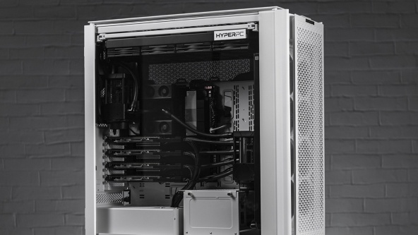 HYPERPC AMPERE X ULTRA workstation: 4x RTX 6000 Blackwell for computing and neural networks