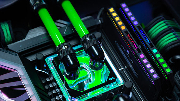 Custom water cooling HYPERPC LUMEN CONCEPT