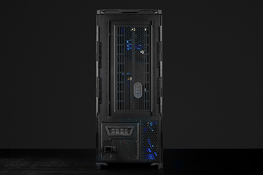 HYPERPC TITAN - Lian Li V3000 Plus Photo