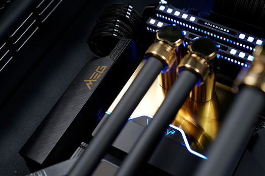 HYPERPC TITAN - Lian Li V3000 Plus Photo