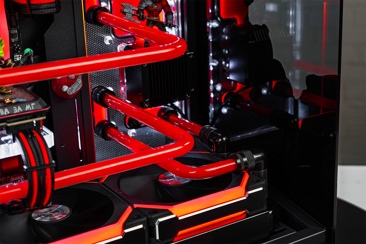 HYPERPC CONCEPT 7 - general view of a gaming computer