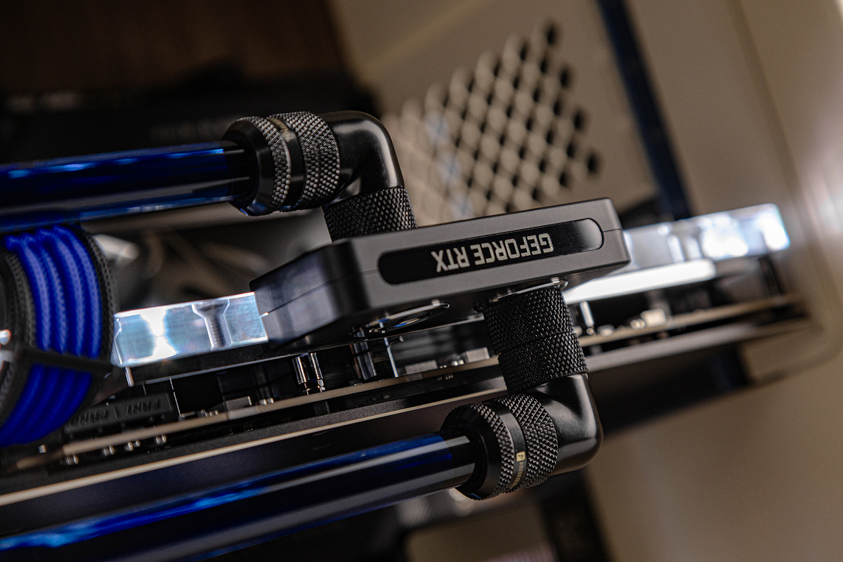 HYPERPC CONCEPT X — ASUS GeForce RTX 5090 ROG Astral and Ryzen 9 9950X3D