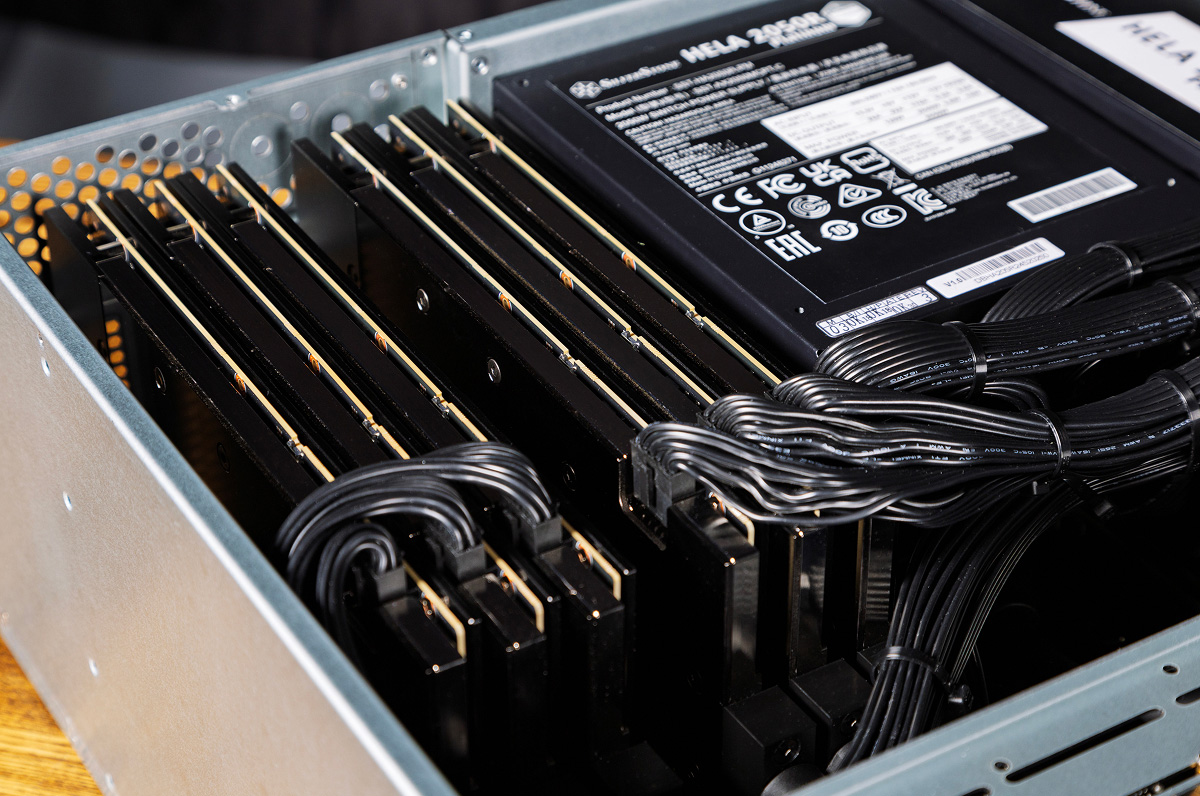 HYPERPC — rear view, connection interfaces