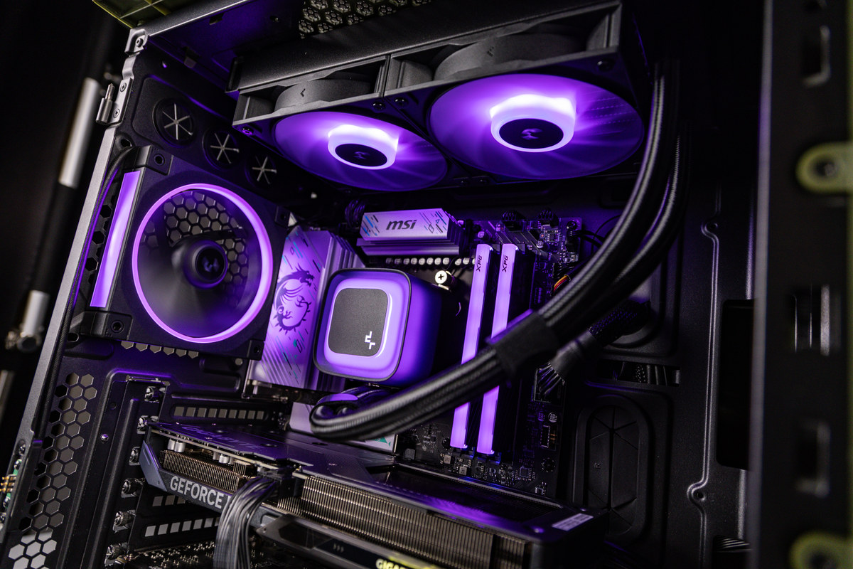 حياة جديدة: الانتقال من X99 إلى AM5 في هيكل Thermaltake Level 10 GT