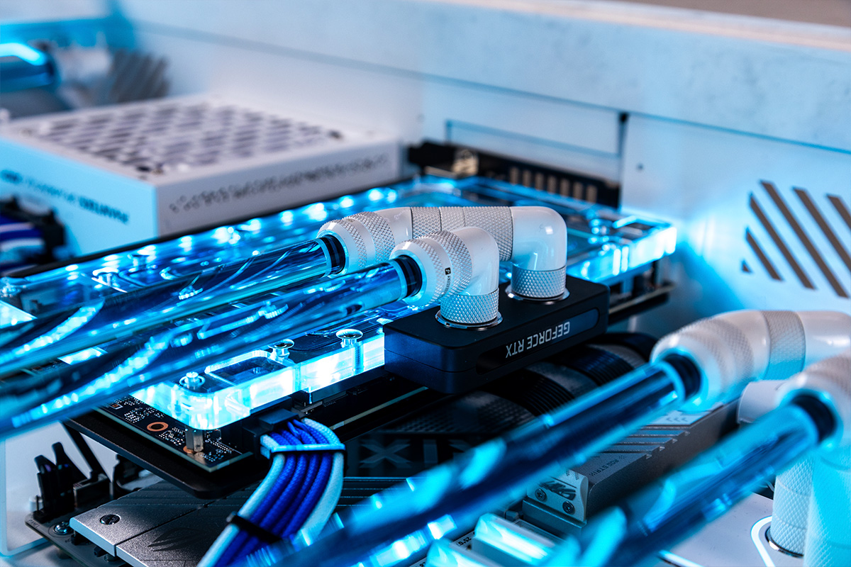 HYPERPC DESK — desktop surface and materials