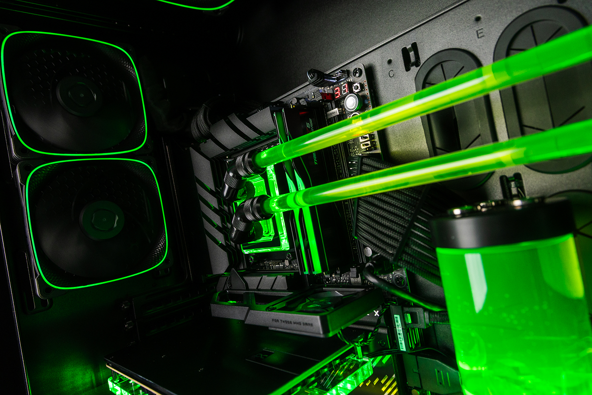 Ryzen 9 9950X3D water block and parallel acrylic tubes