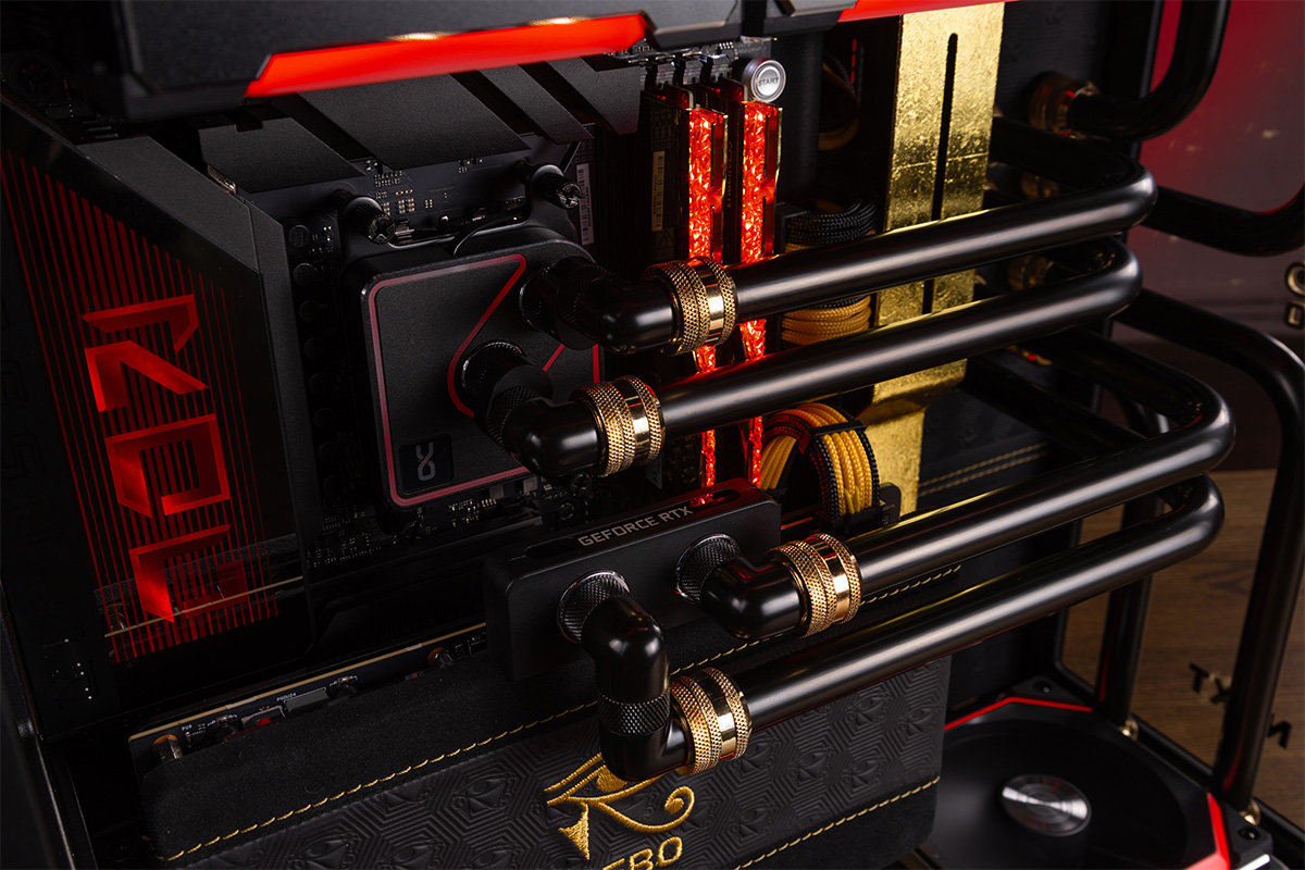 Steampunk: internal components and custom cooling