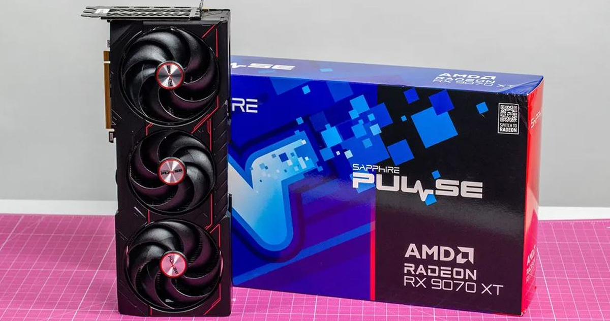 Comparison of AMD Radeon RX 9070 XT with competitors