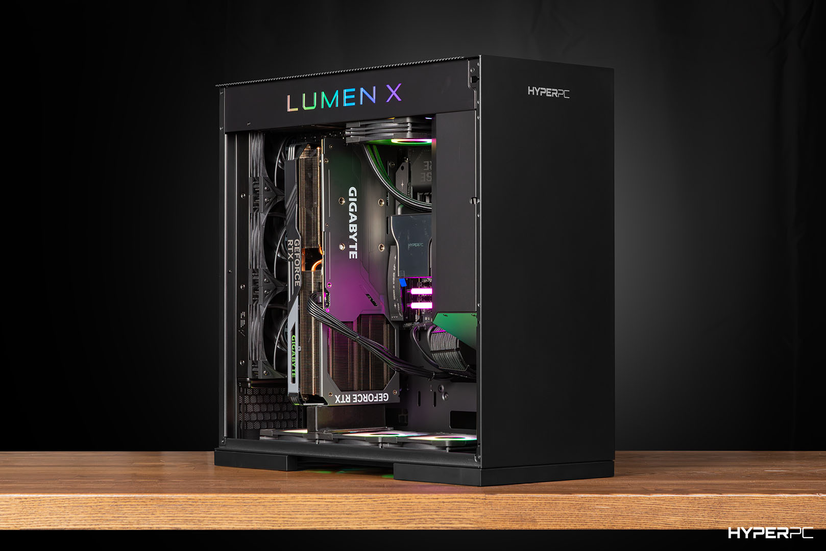 AMD Ryzen 7 9800X3D processor: image 5