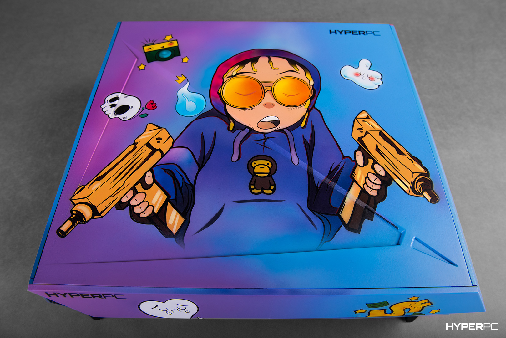 HYPERPC case with vibrant artistic paintwork