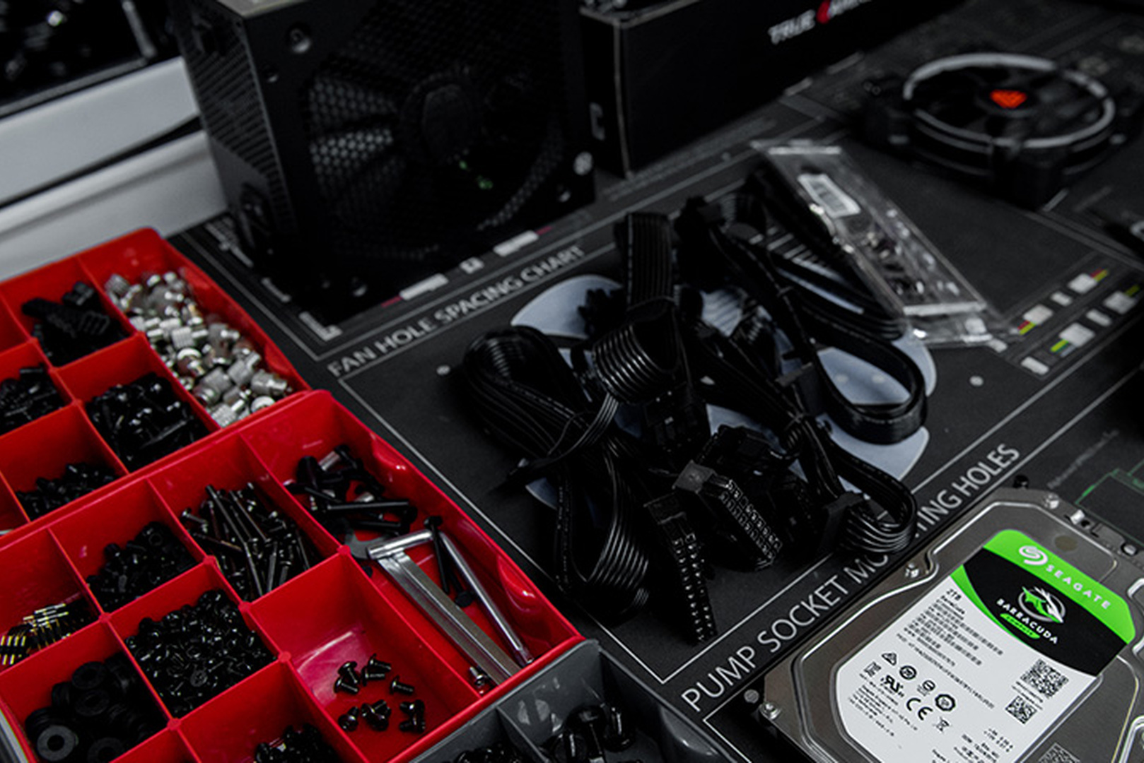 Custom PC assembly at the HYPERPC production facility