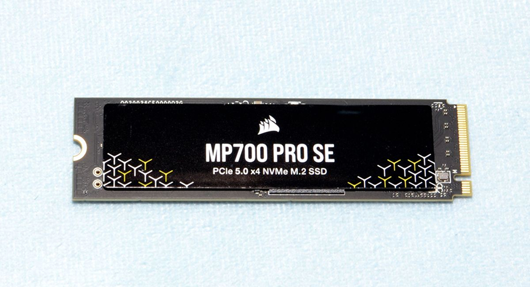 Corsair MP700 PRO SSD