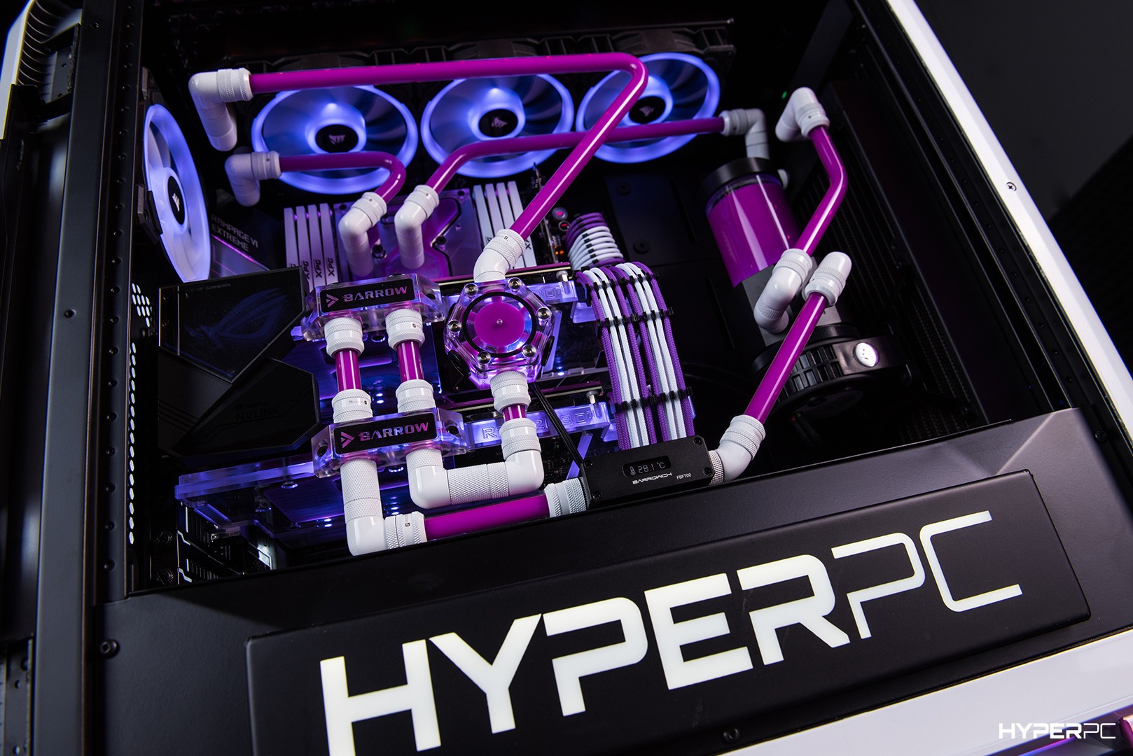 Quiet gaming PC with custom liquid cooling for UAE apartments