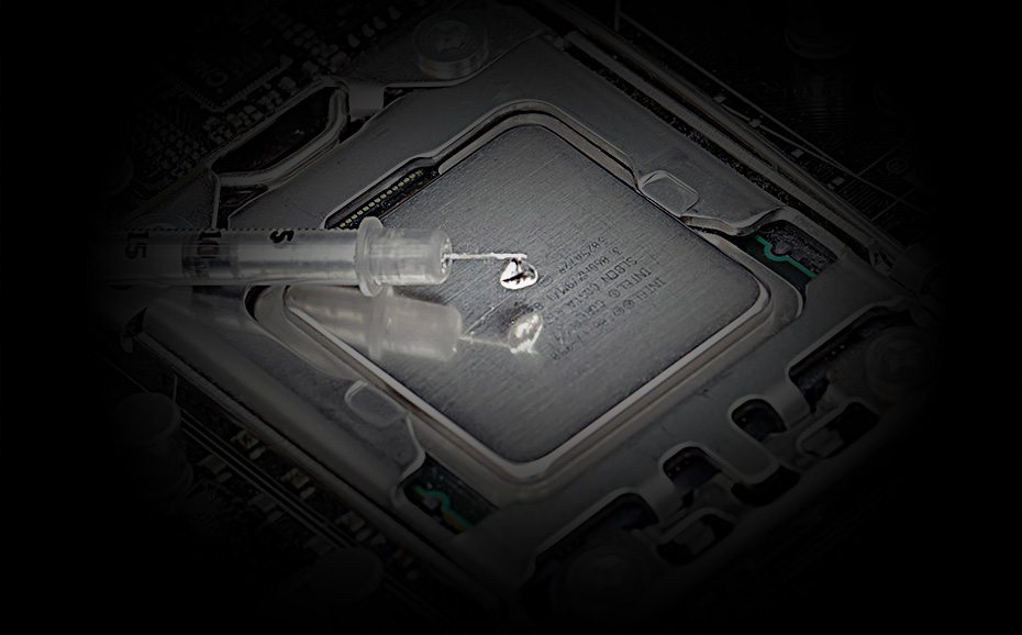 applying liquid metal
